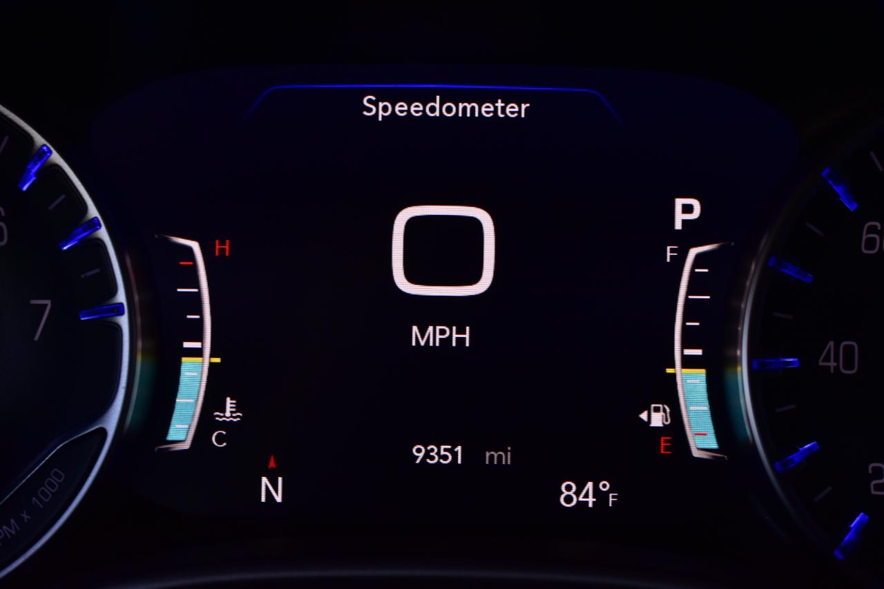 Chrysler Voyager LX FWD 2025