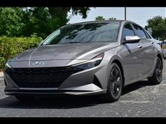 2023 Hyundai Elantra Hybrid 