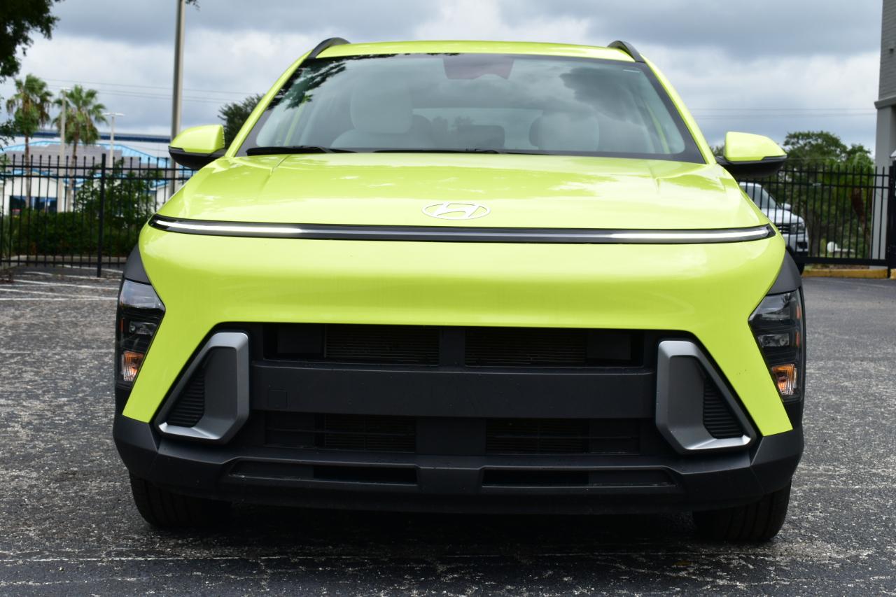 Hyundai Kona SEL FWD 2025