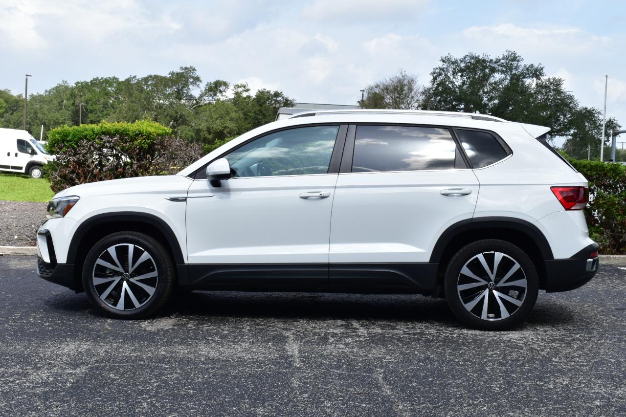 Volkswagen Taos SE FWD 2023