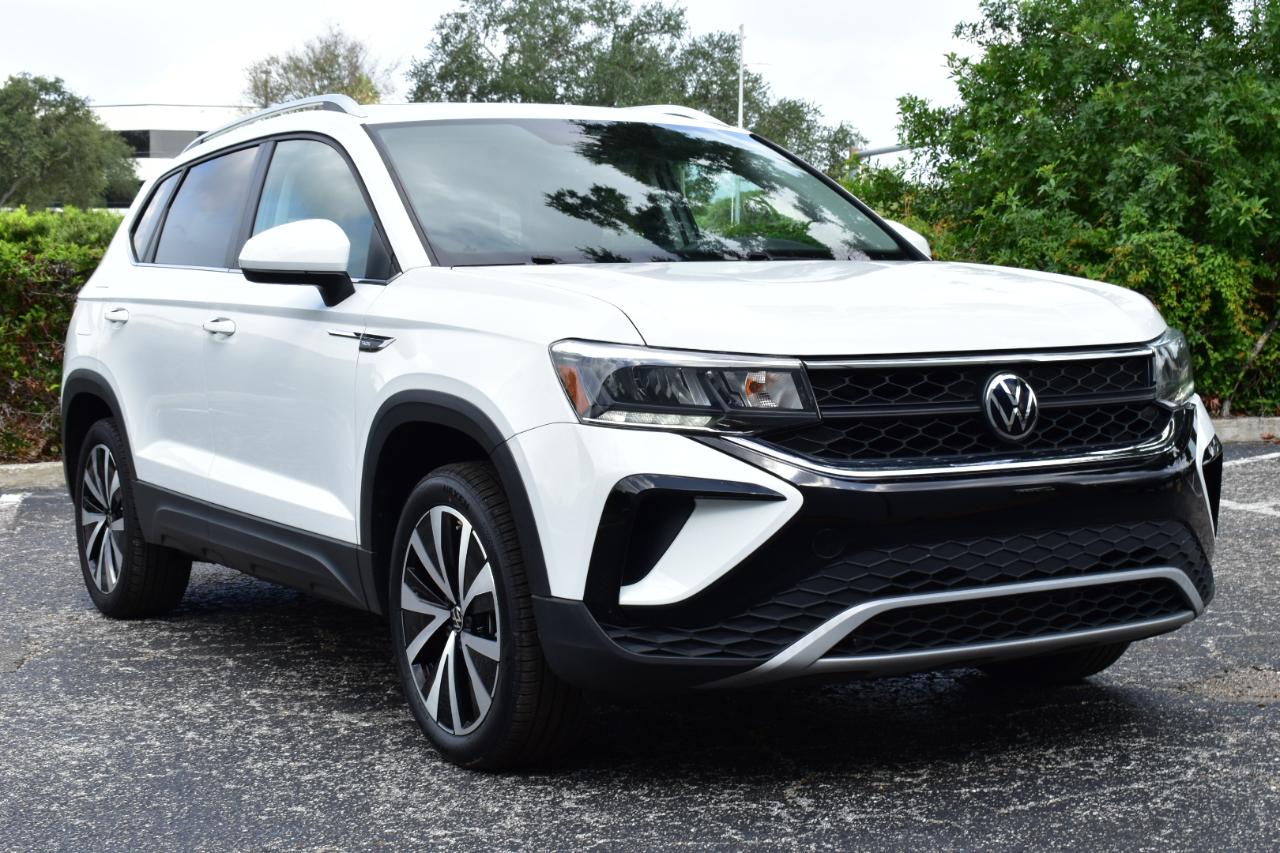 Volkswagen Taos SE FWD 2023