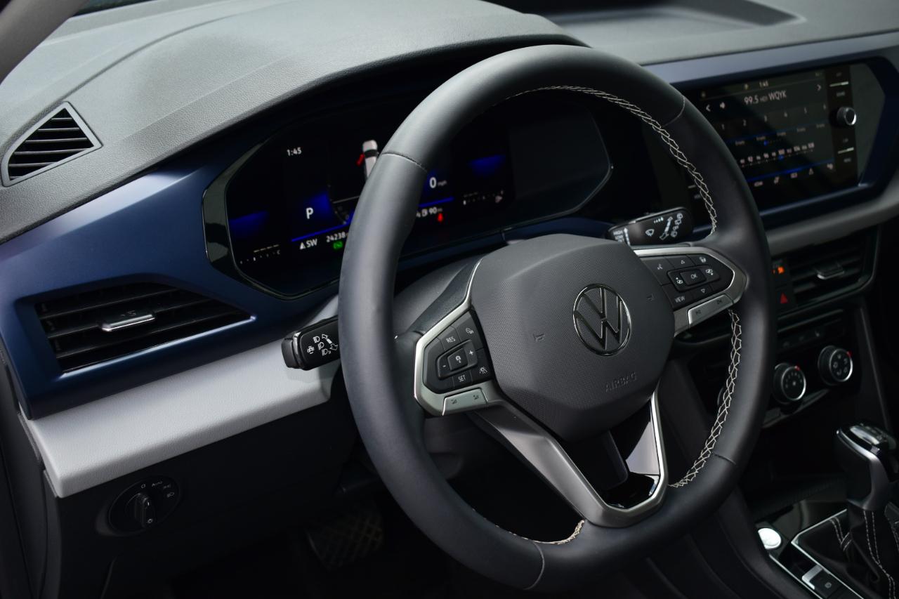 Volkswagen Taos SE FWD 2023