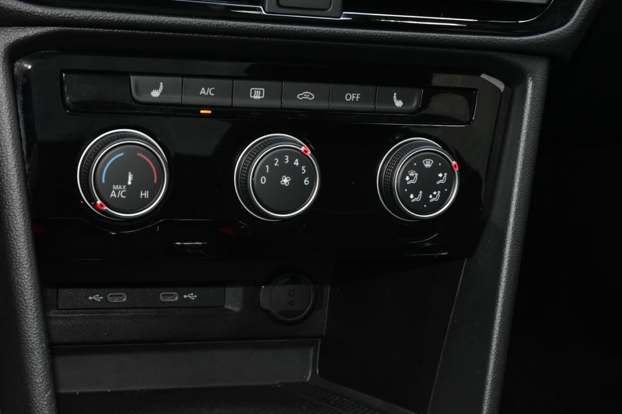 Volkswagen Taos SE FWD 2023