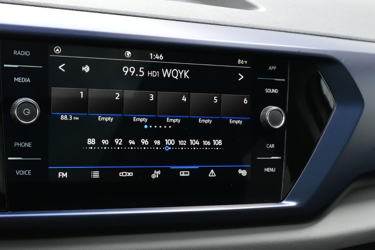 Volkswagen Taos SE FWD 2023