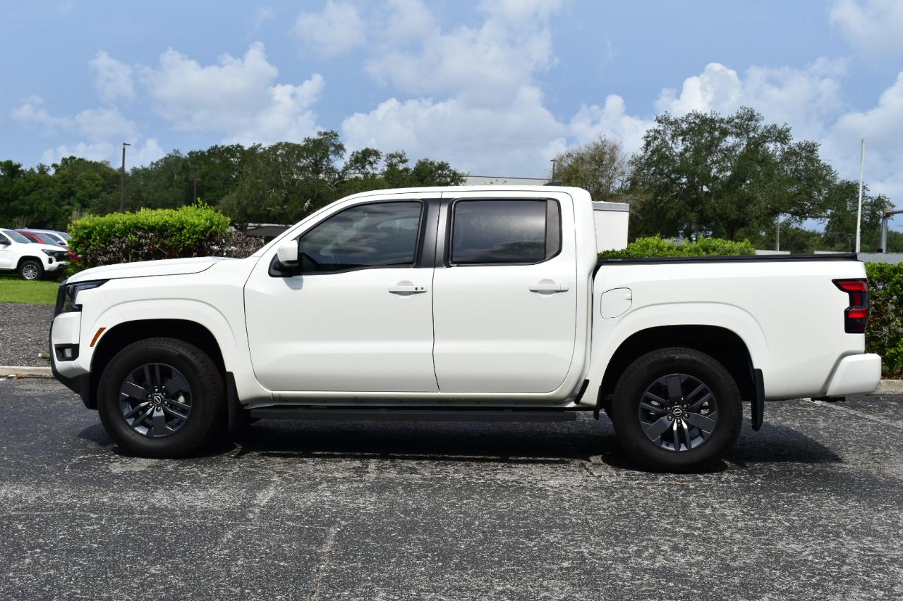 Nissan Frontier Crew Cab 4x4 SV 2025