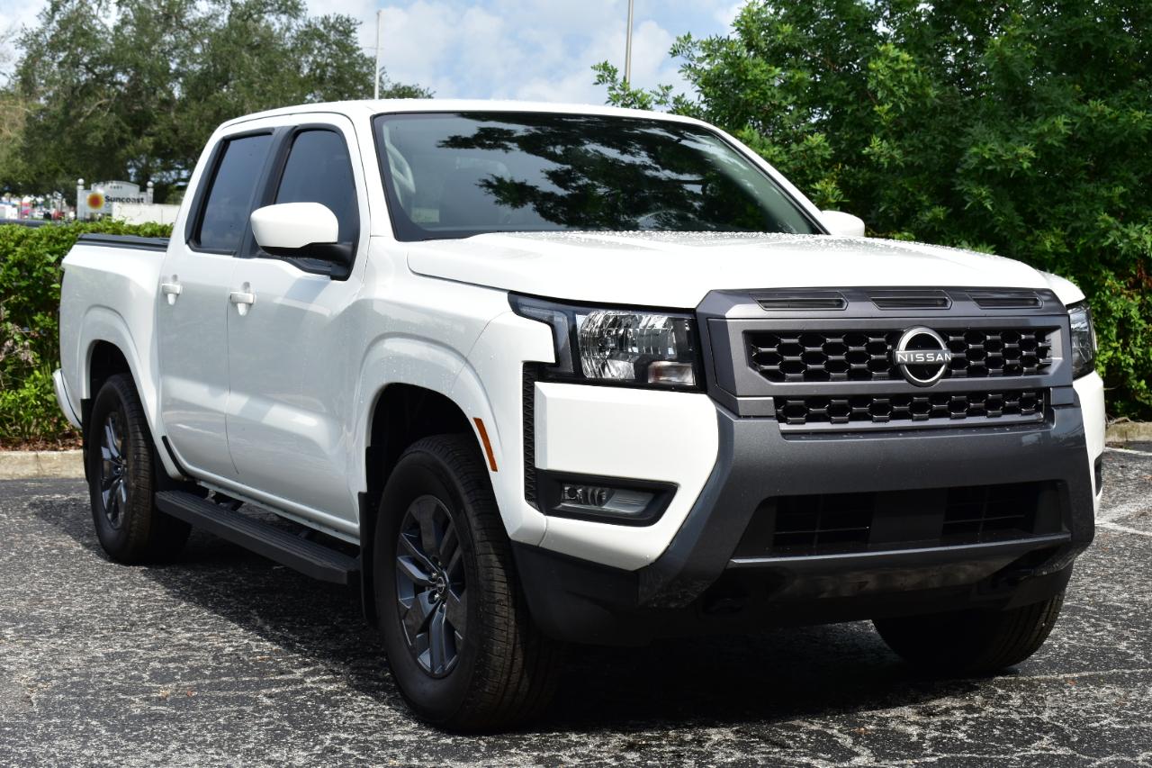 Nissan Frontier Crew Cab 4x4 SV 2025