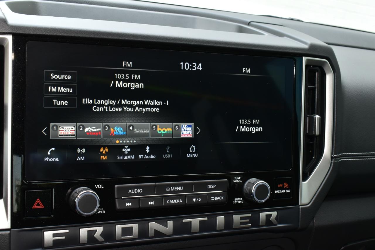 Nissan Frontier Crew Cab 4x4 SV 2025