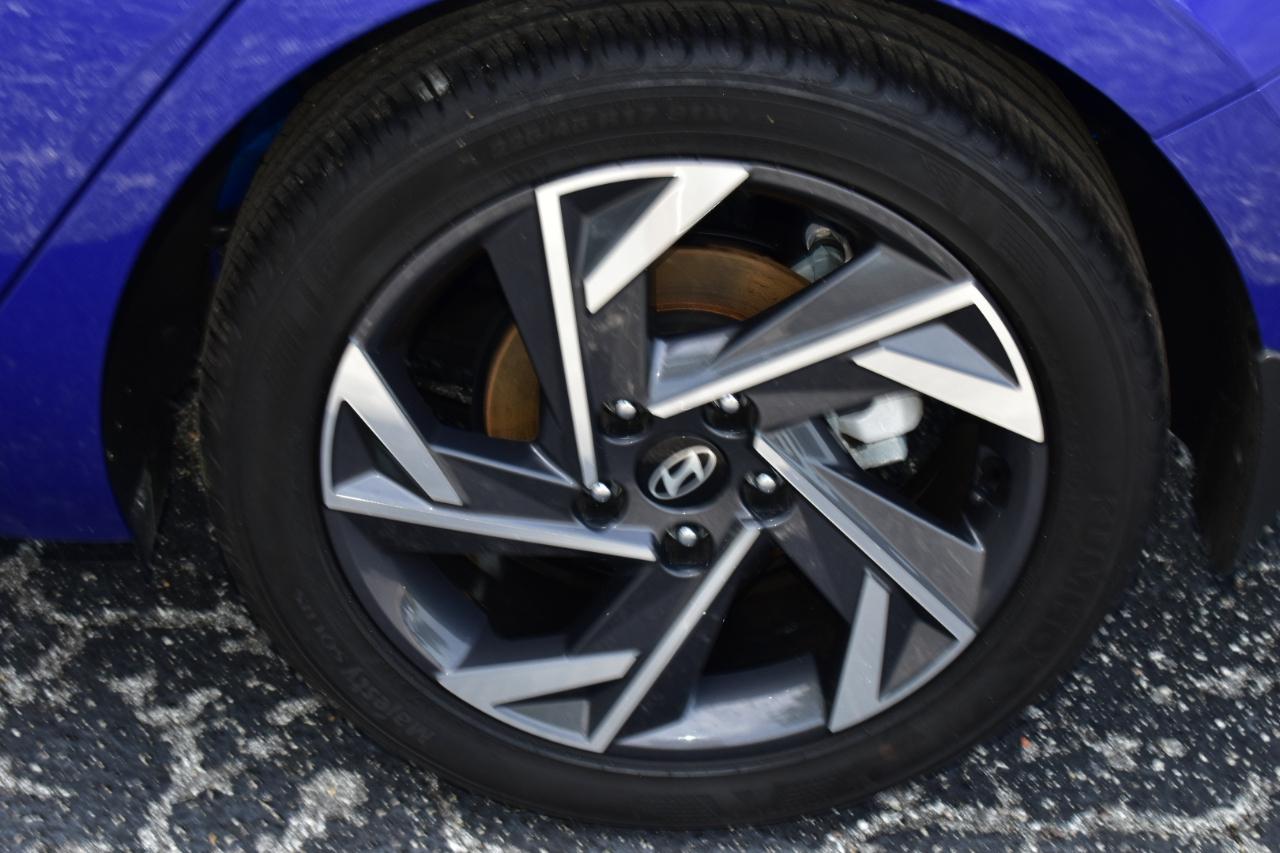Hyundai Elantra SEL Sport IVT 2025