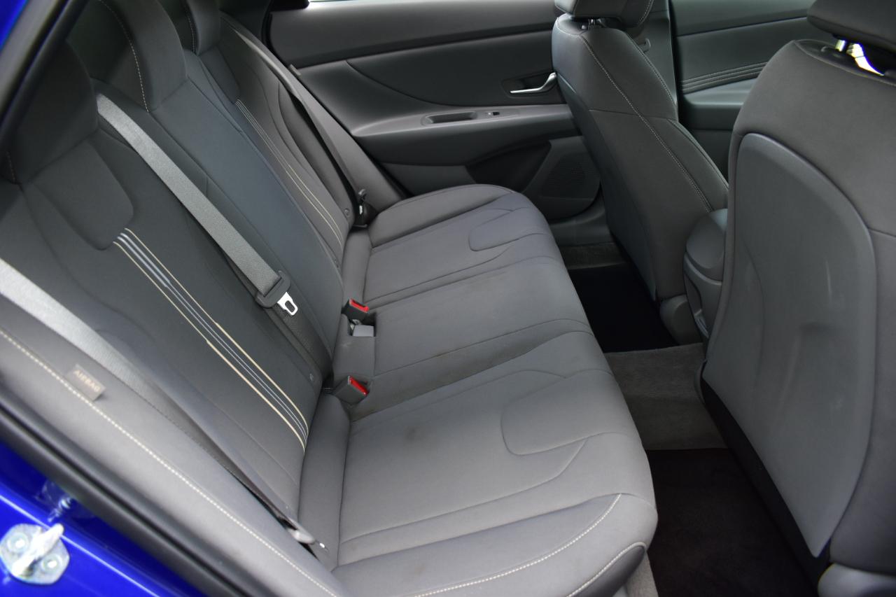 Hyundai Elantra SEL Sport IVT 2025