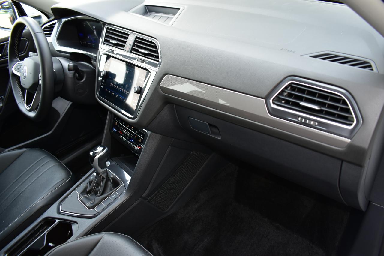 Volkswagen Tiguan 2.0T SE FWD 2023