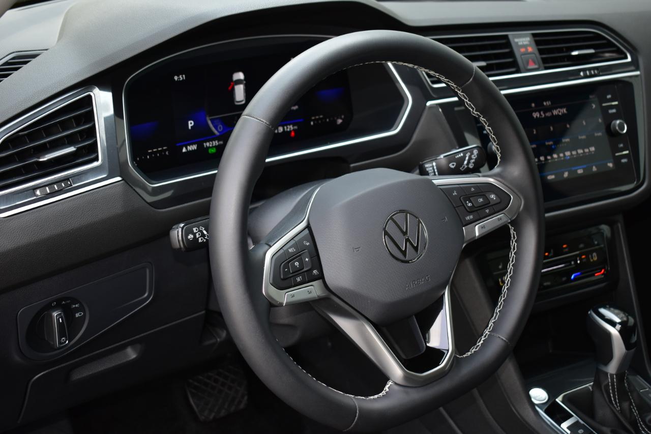 Volkswagen Tiguan 2.0T SE FWD 2023