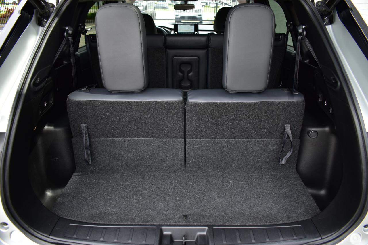 Mitsubishi Outlander SE FWD 2024