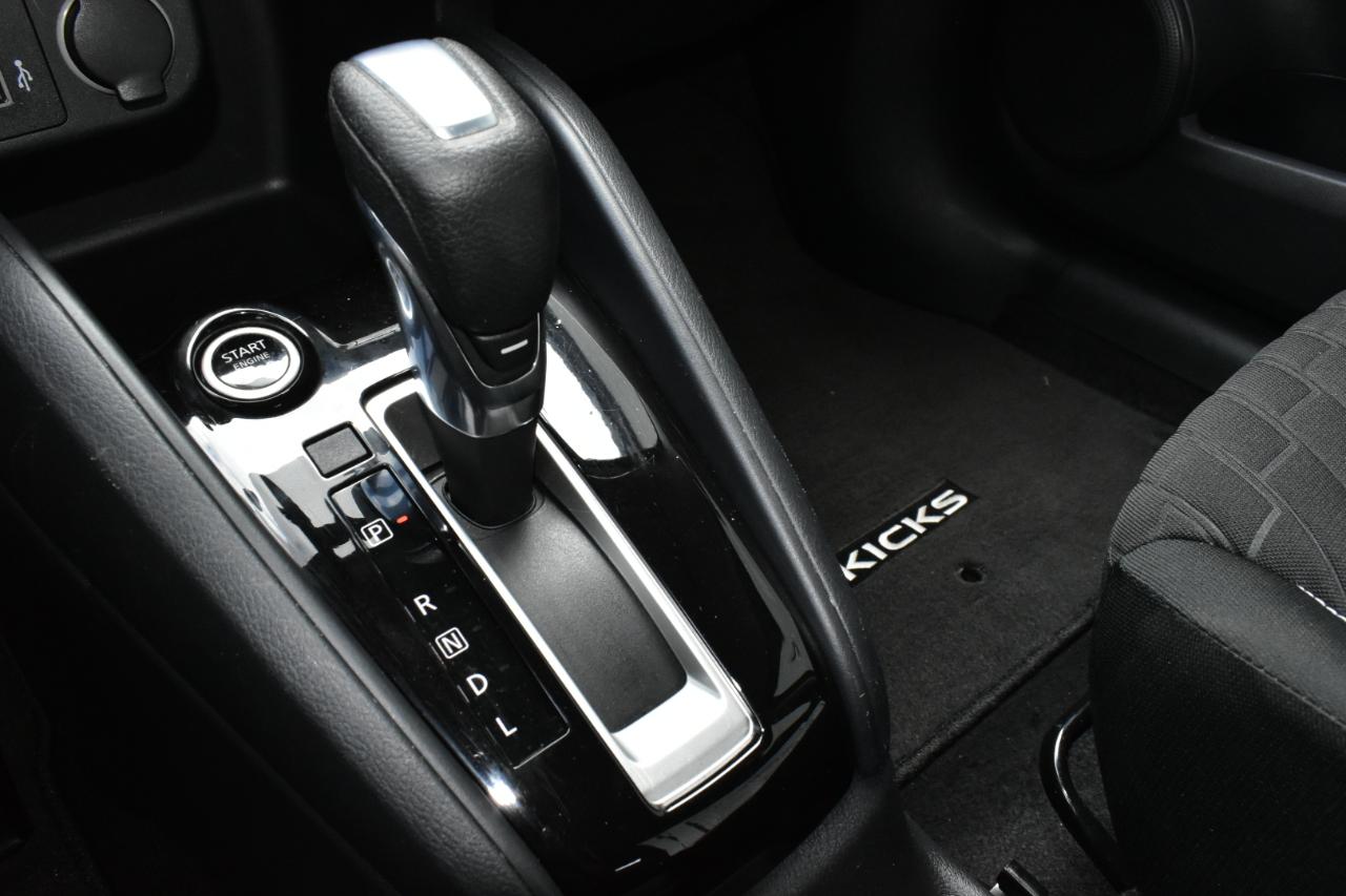 Nissan Kicks S FWD 2021