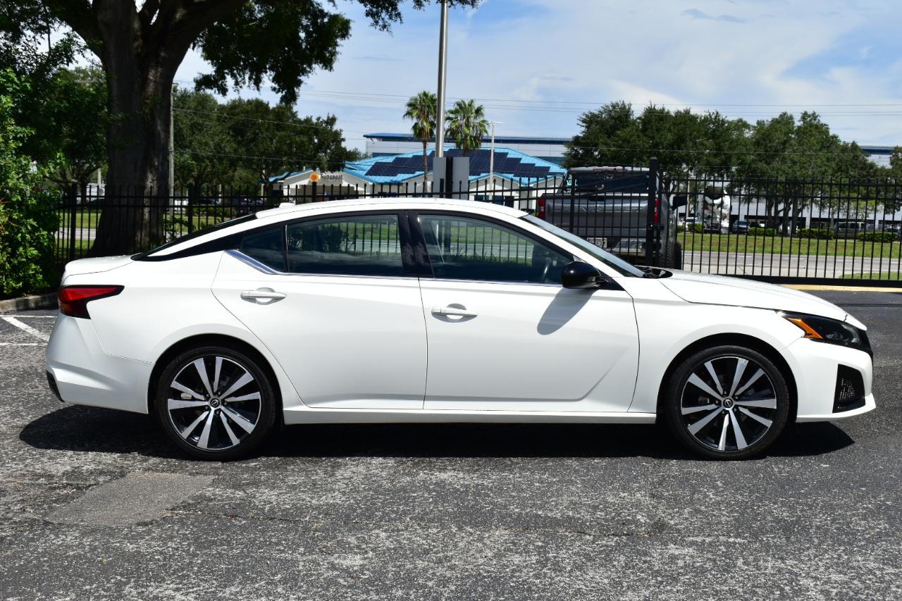 Nissan Altima 2.5 SR Sedan 2024