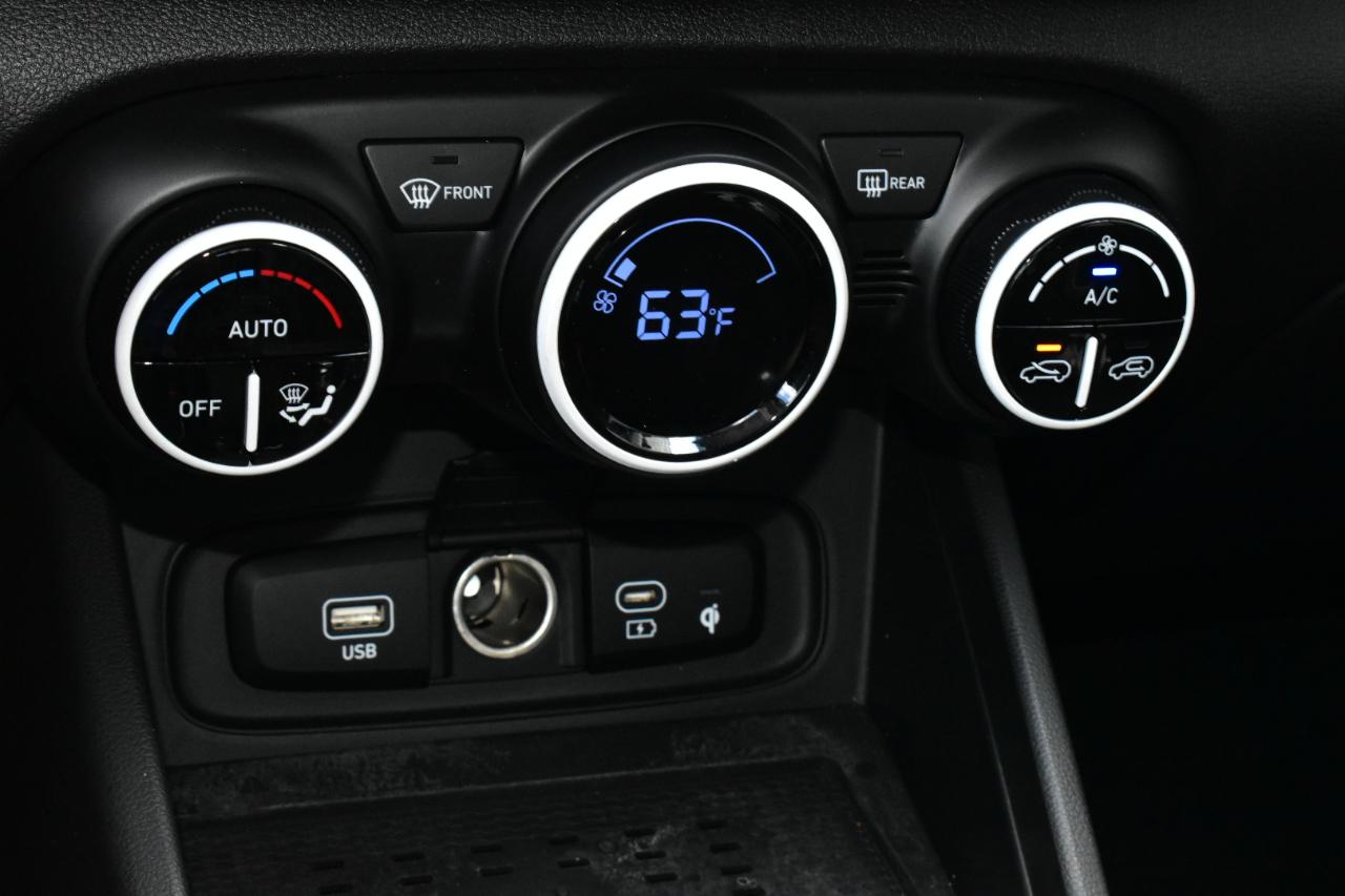 Hyundai Venue Limited IVT 2023