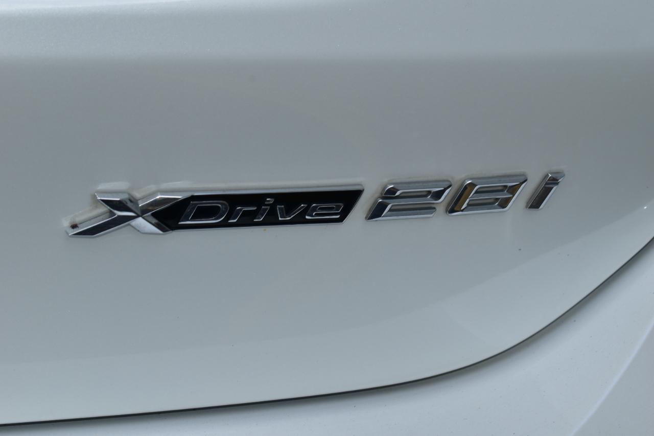 BMW X1 xDrive28i Sports Activity Vehicle 2021