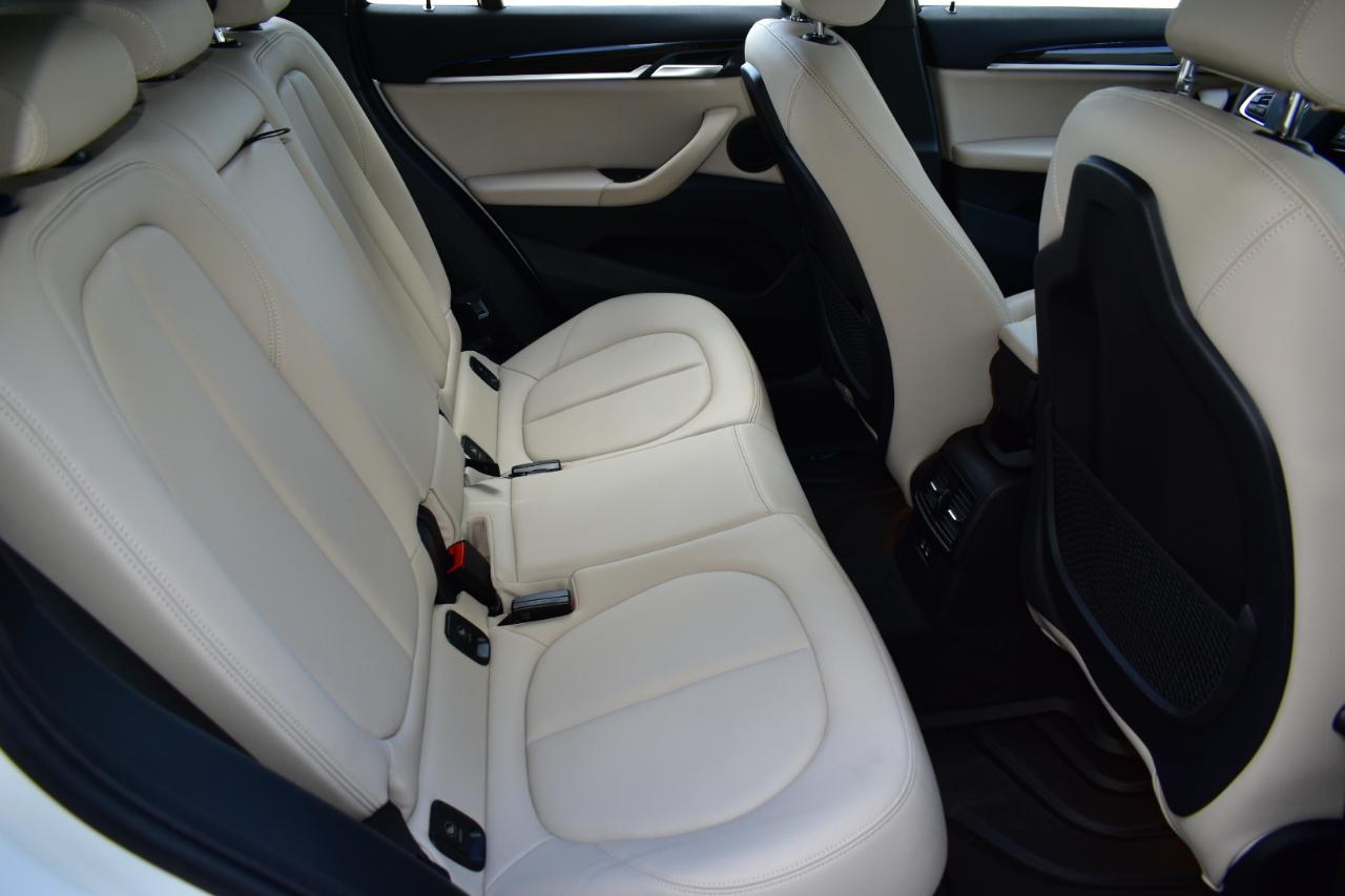 BMW X1 xDrive28i Sports Activity Vehicle 2021
