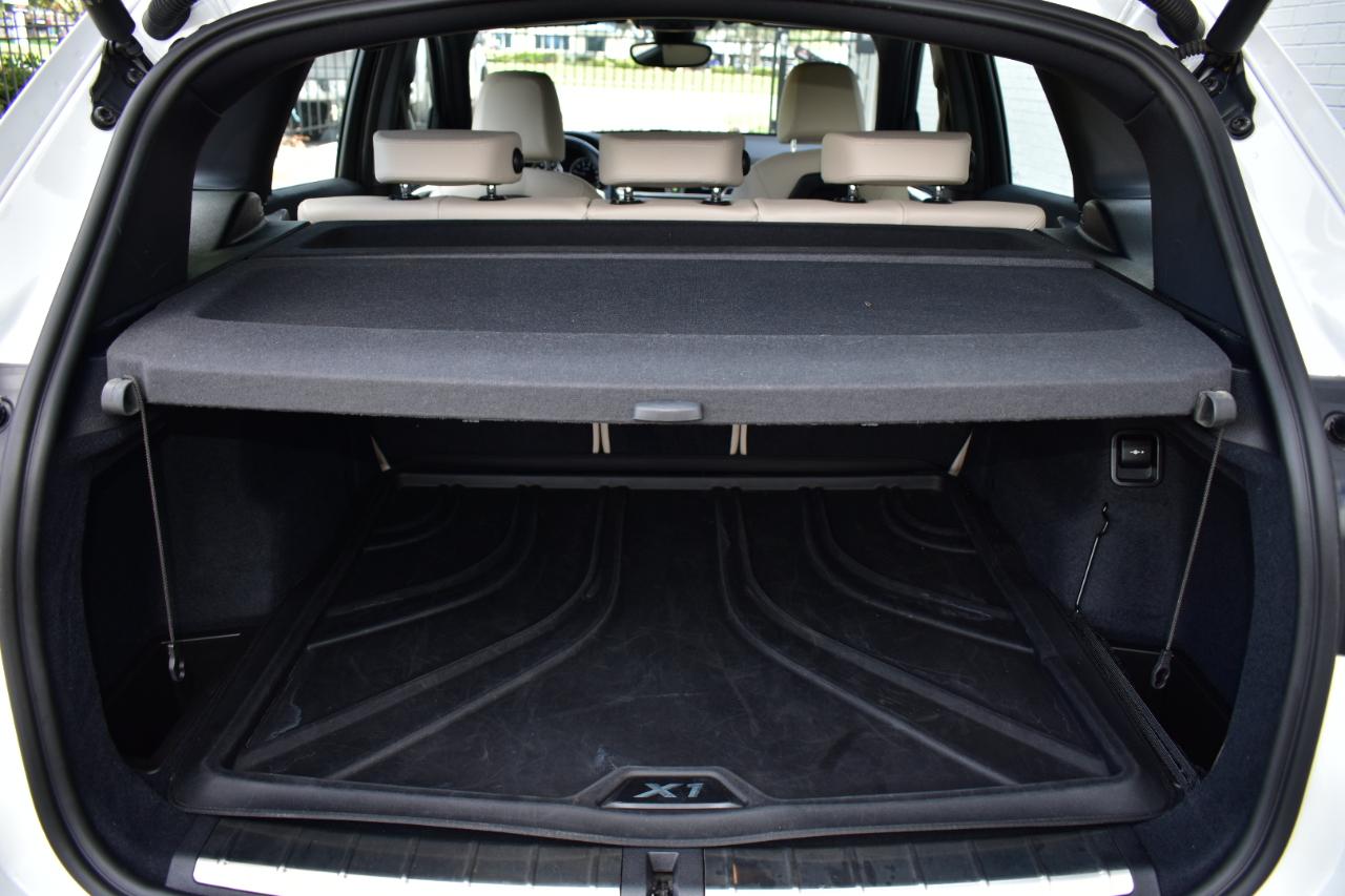 BMW X1 xDrive28i Sports Activity Vehicle 2021