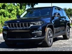 2022 Jeep Grand Cherokee 