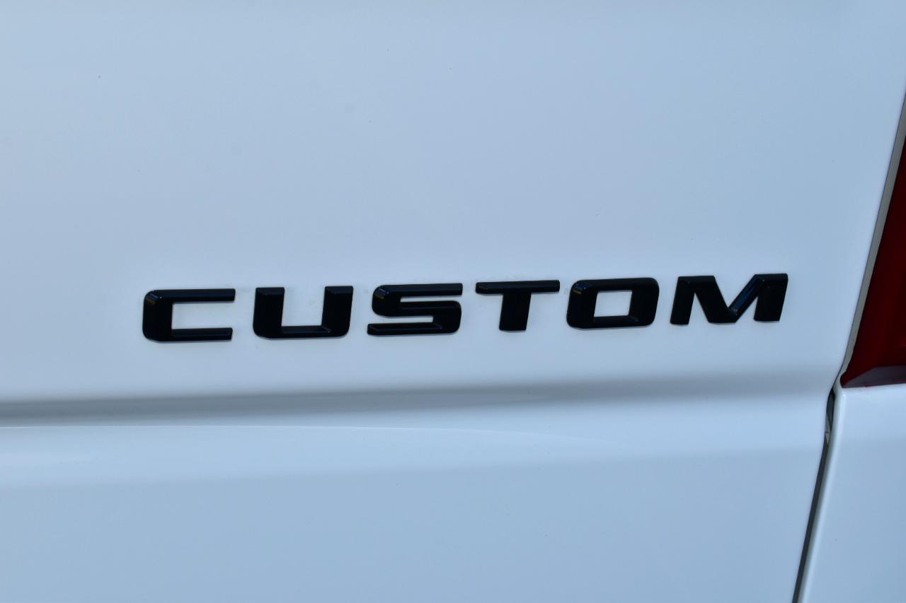 Chevrolet Silverado 1500 2WD Crew Cab 147" Custom 2026