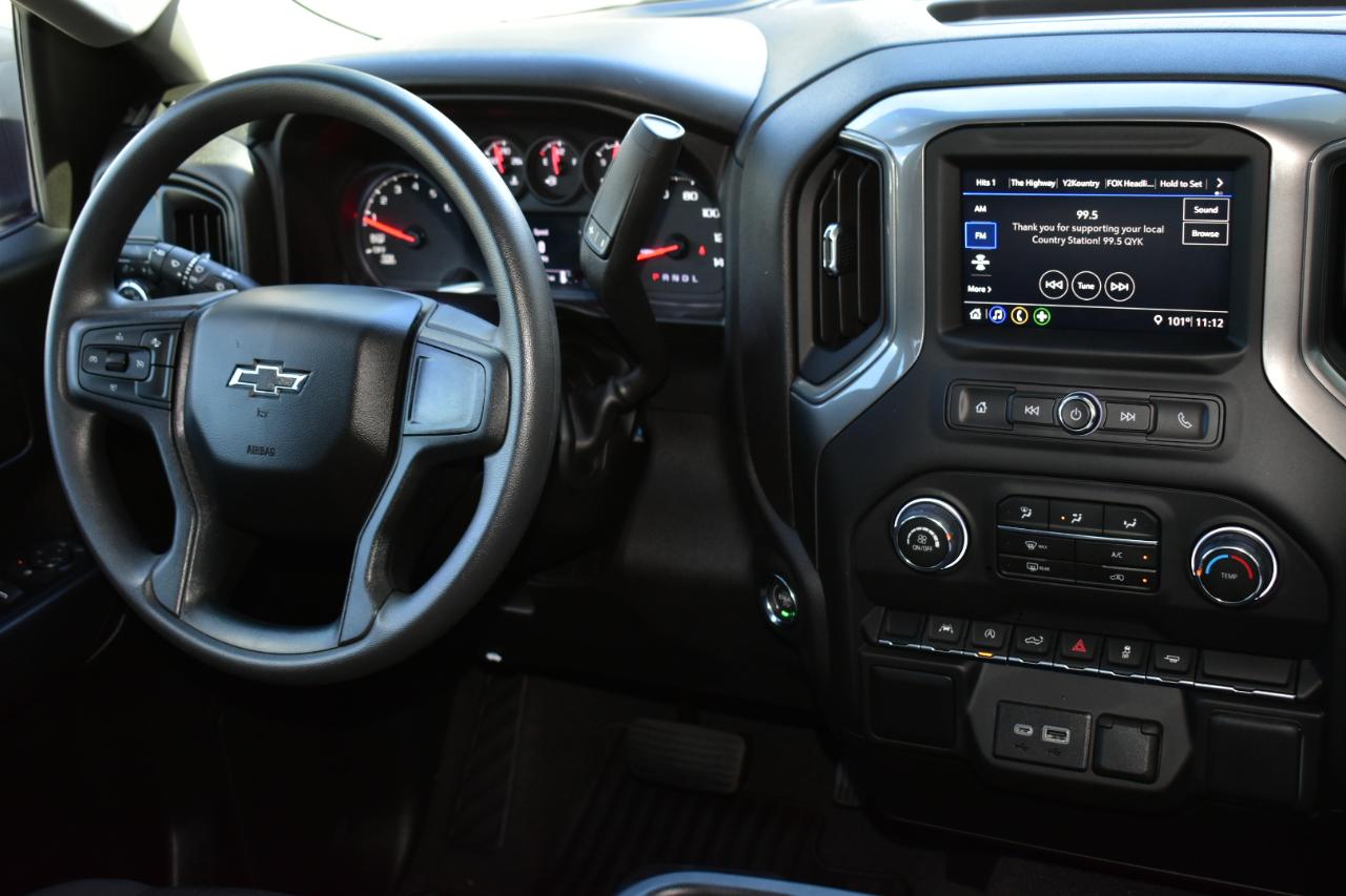 Chevrolet Silverado 1500 2WD Crew Cab 147" Custom 2026