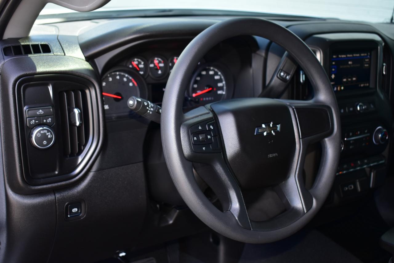 Chevrolet Silverado 1500 2WD Crew Cab 147" Custom 2026
