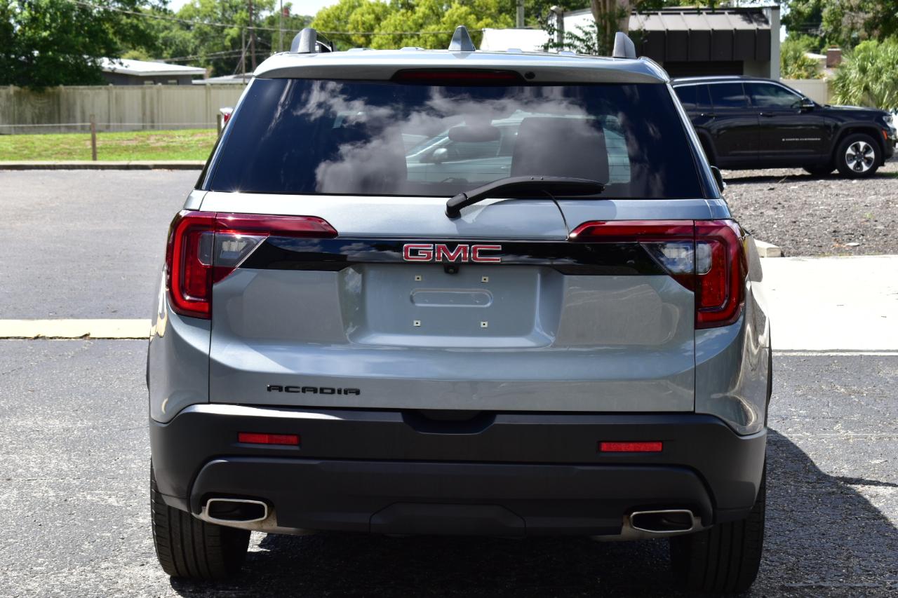 GMC Acadia FWD 4dr SLT 2023
