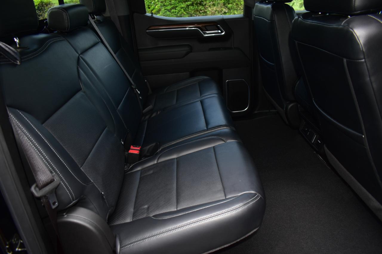 Chevrolet Silverado 1500 2WD Crew Cab 147" LT 2024