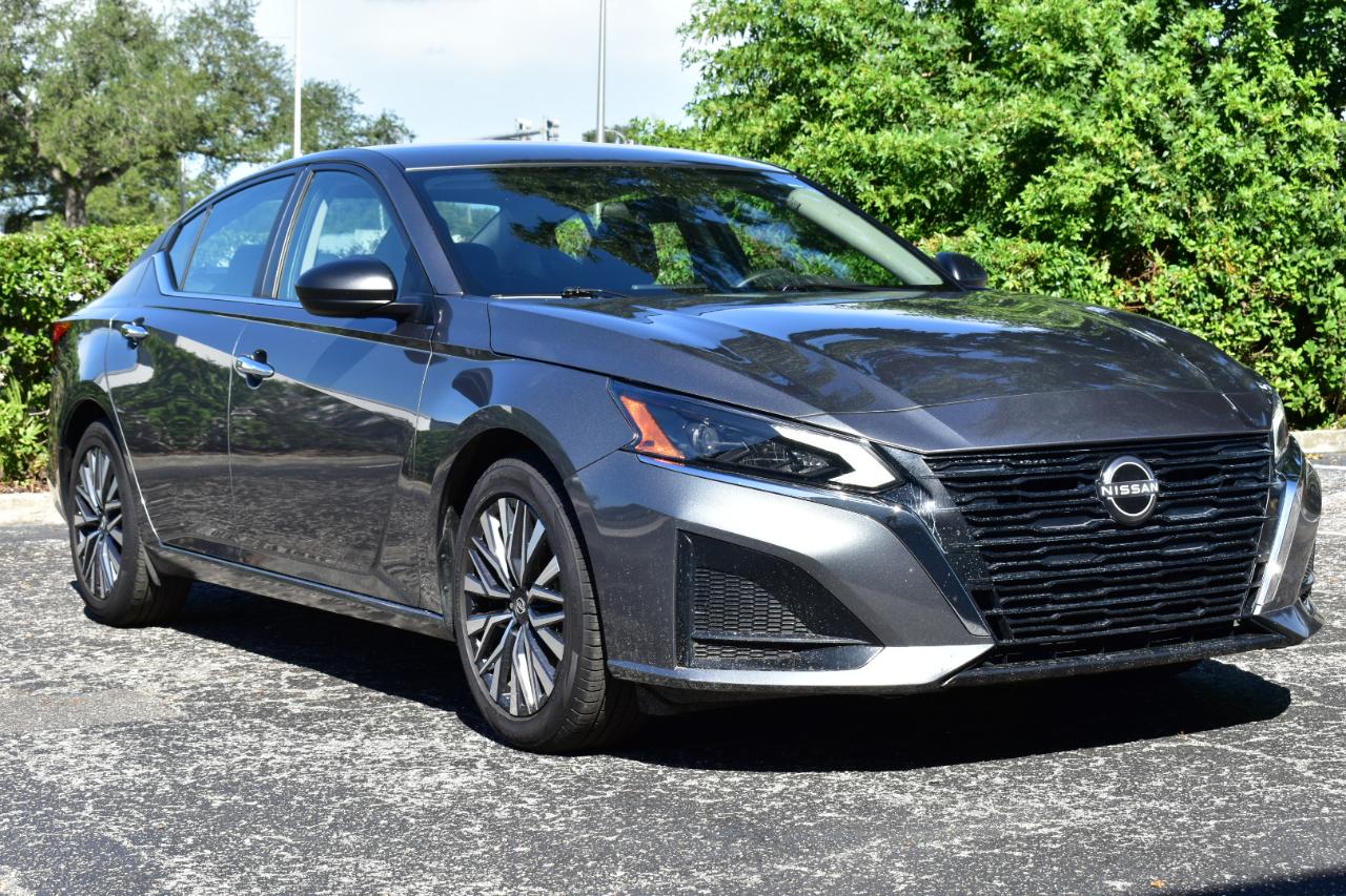 Nissan Altima SV FWD 2025