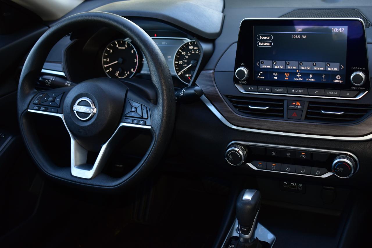 Nissan Altima SV FWD 2025