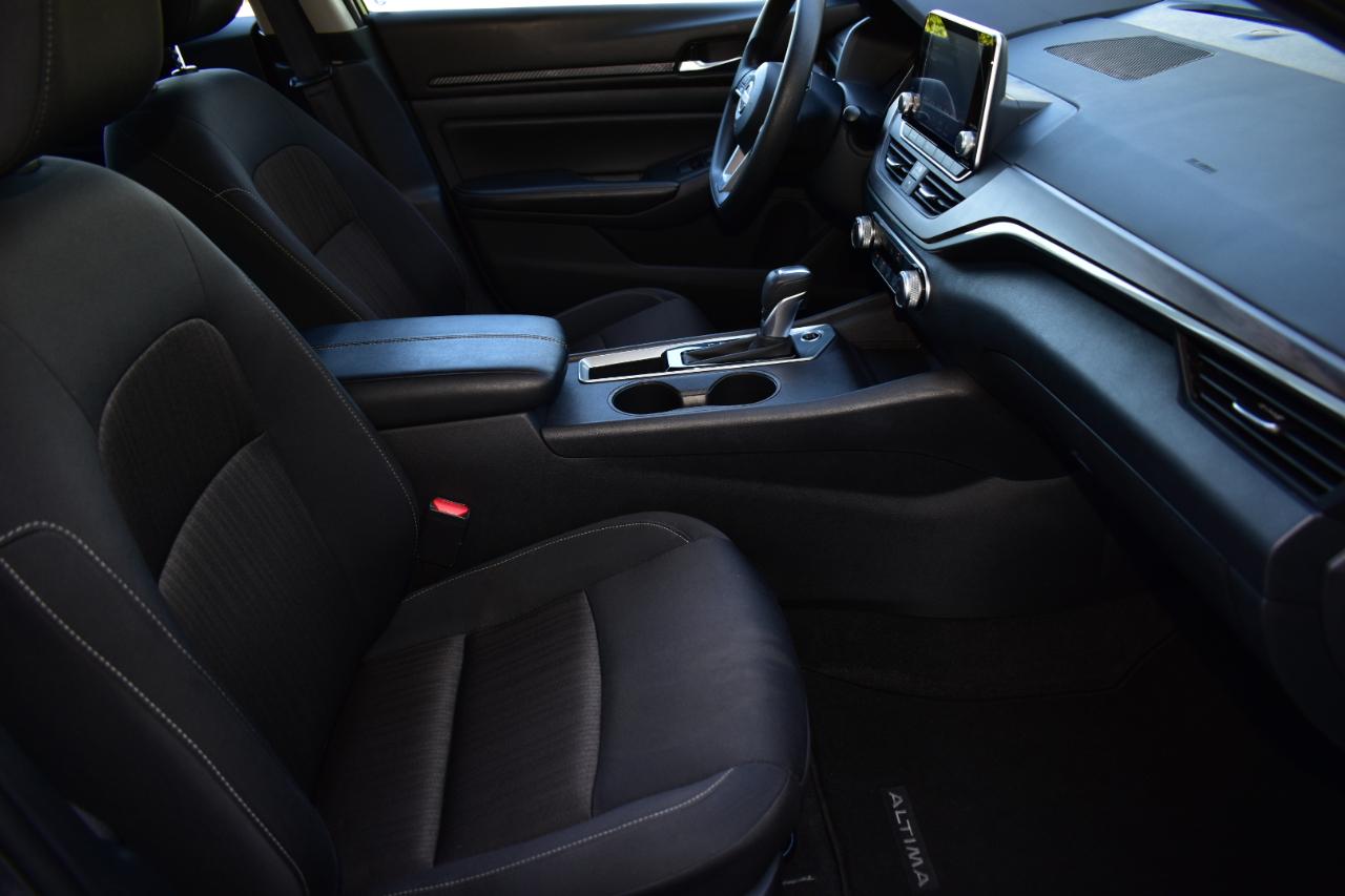 Nissan Altima SV FWD 2025