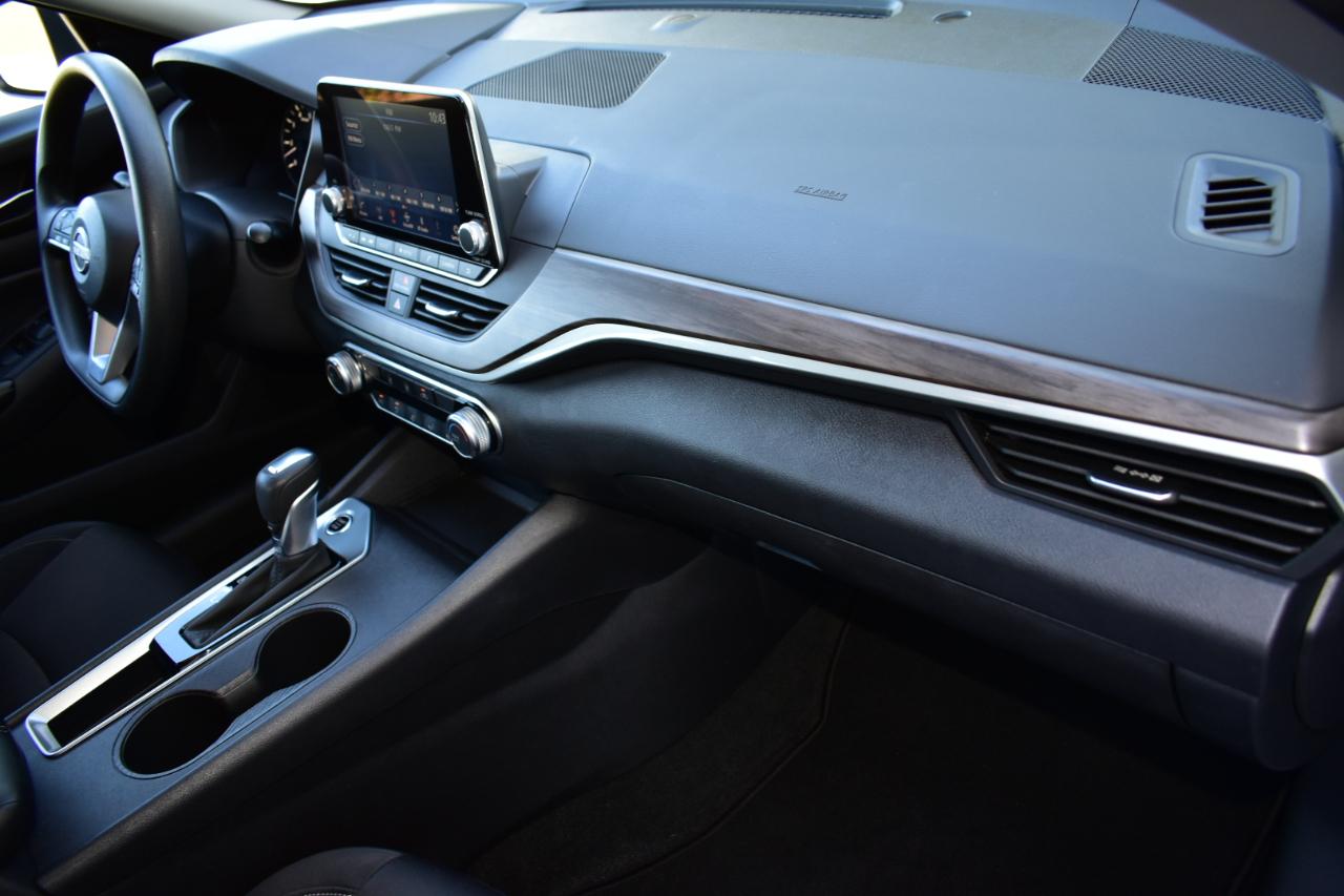 Nissan Altima SV FWD 2025