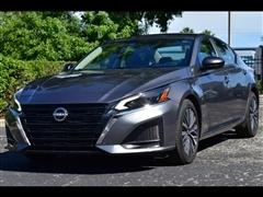 2025 Nissan Altima 