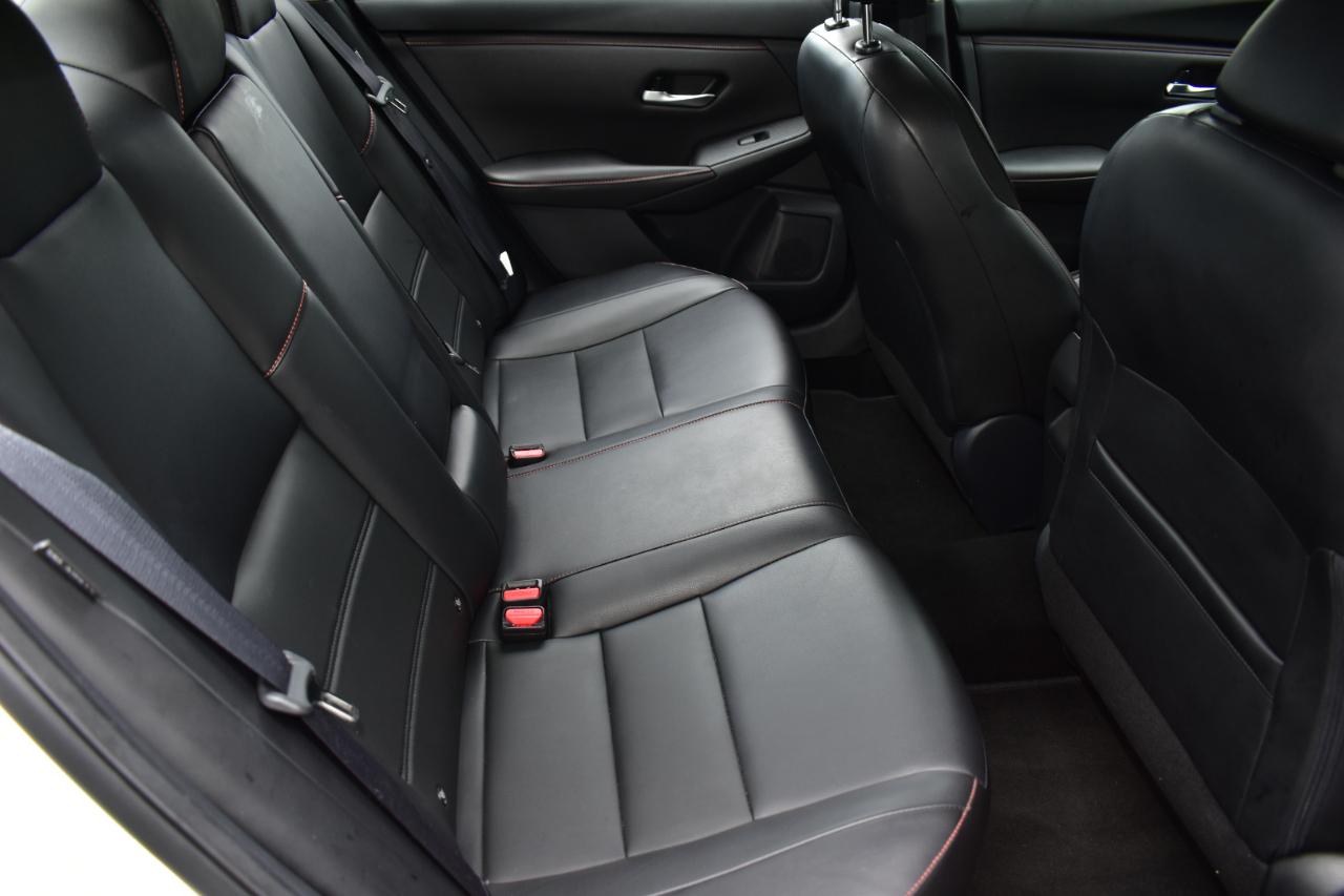 Nissan Sentra  2024