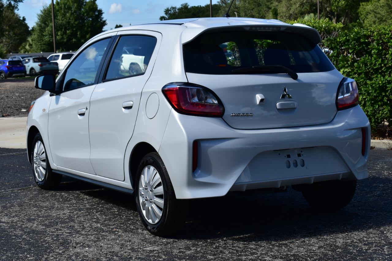 Mitsubishi Mirage ES CVT 2024