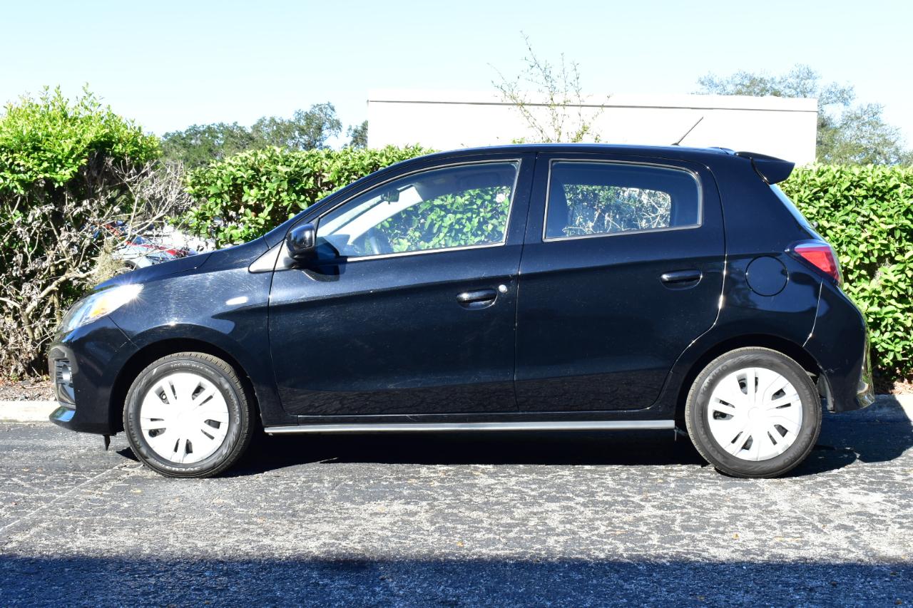 Mitsubishi Mirage ES CVT 2024