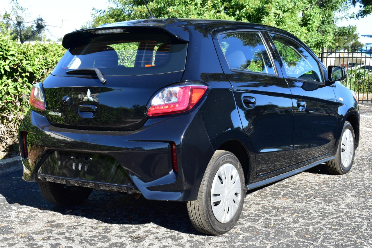 Mitsubishi Mirage ES CVT 2024