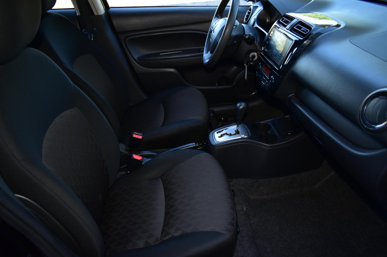Mitsubishi Mirage ES CVT 2024