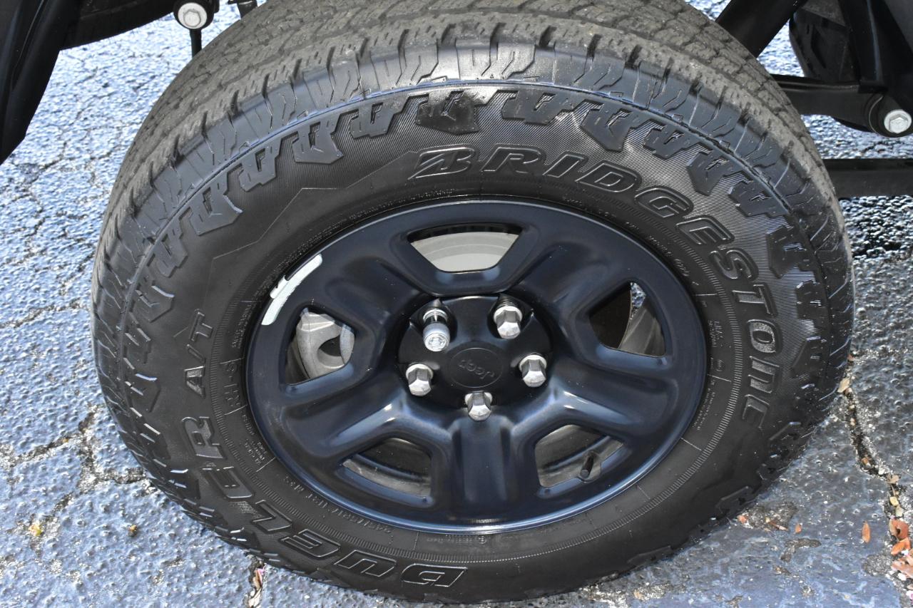 Jeep Gladiator Sport 4x4 2025