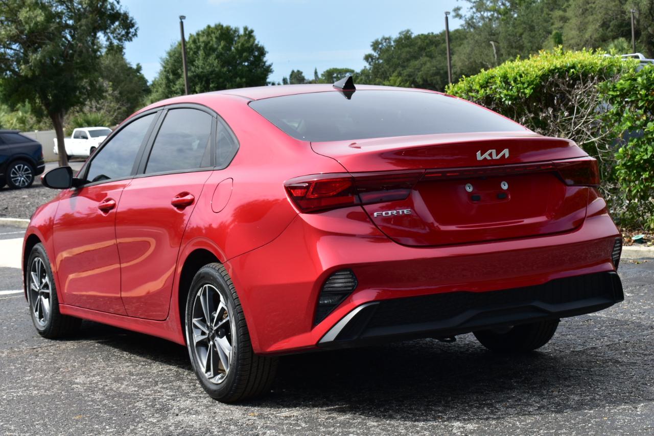 Kia Forte LXS IVT 2024