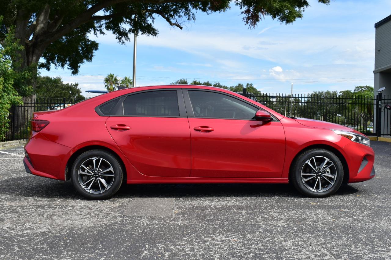 Kia Forte LXS IVT 2024