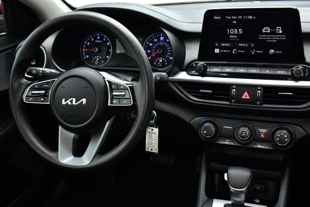 Kia Forte LXS IVT 2024