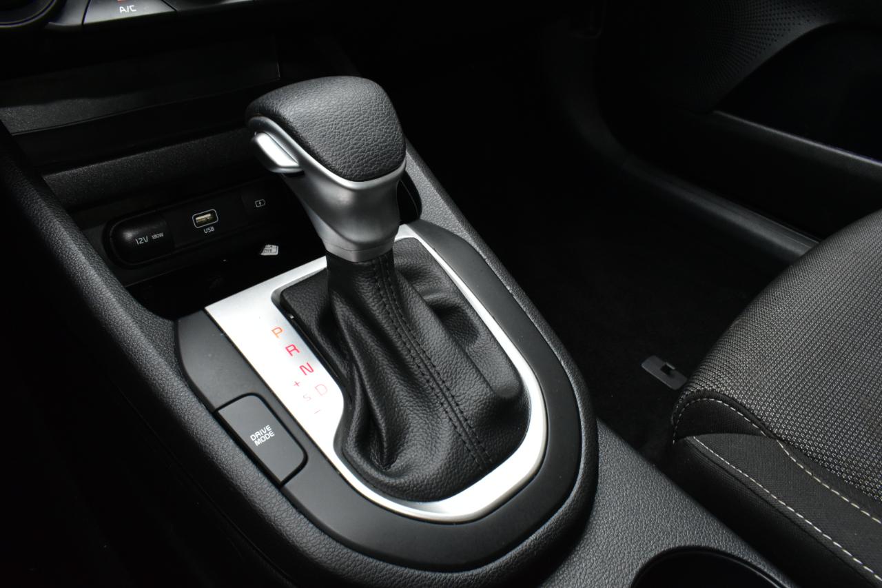 Kia Forte LXS IVT 2024