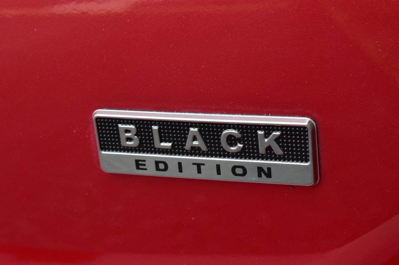 Mitsubishi Mirage Black Edition CVT 2022