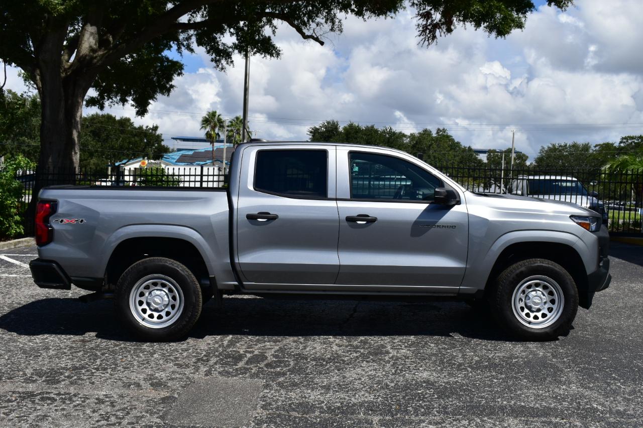 Chevrolet Colorado 4WD Crew Cab WT 2026