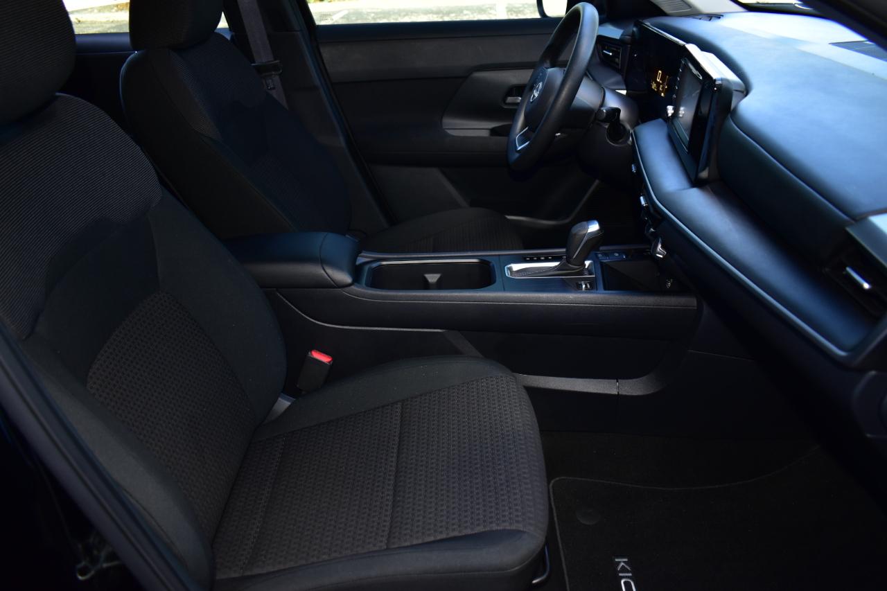 Nissan Kicks S AWD 2025