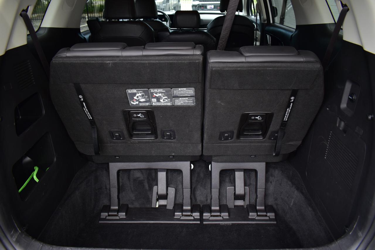 Kia Carnival LXS FWD 2025