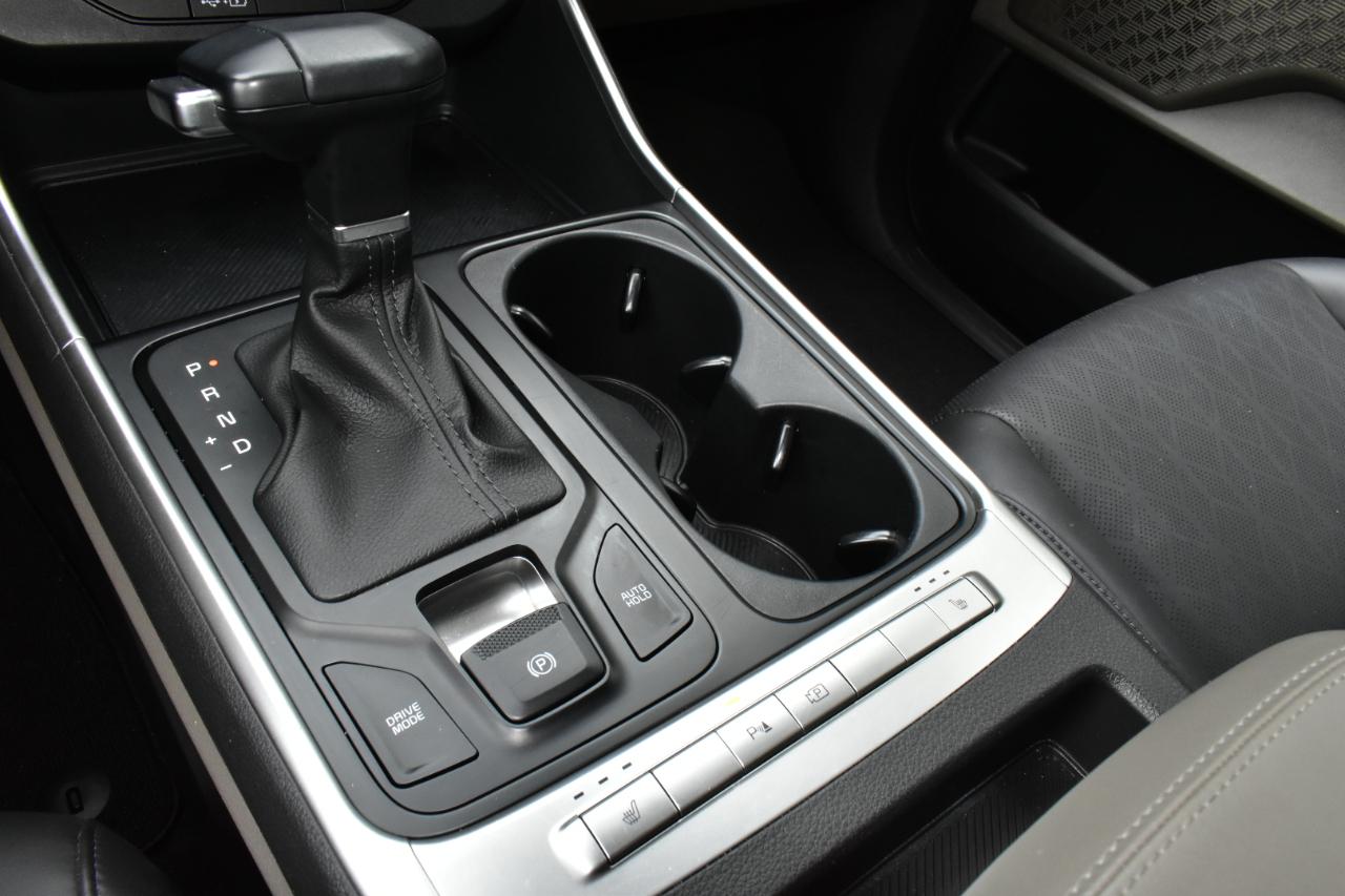 Kia Carnival LXS FWD 2025