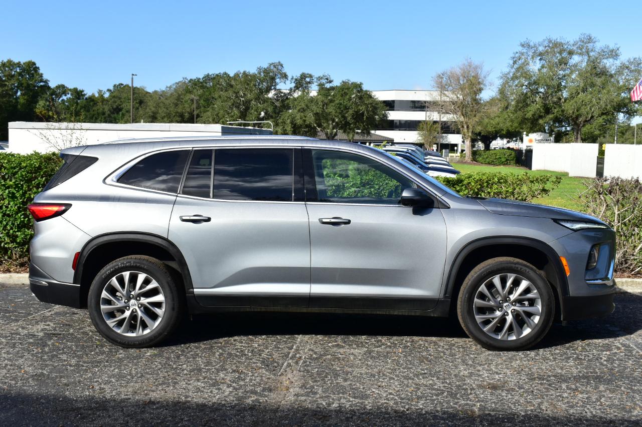 Buick Enclave 4dr Preferred 2026