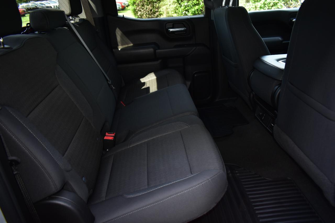 Chevrolet Silverado 1500 2WD Crew Cab 147" Custom 2024
